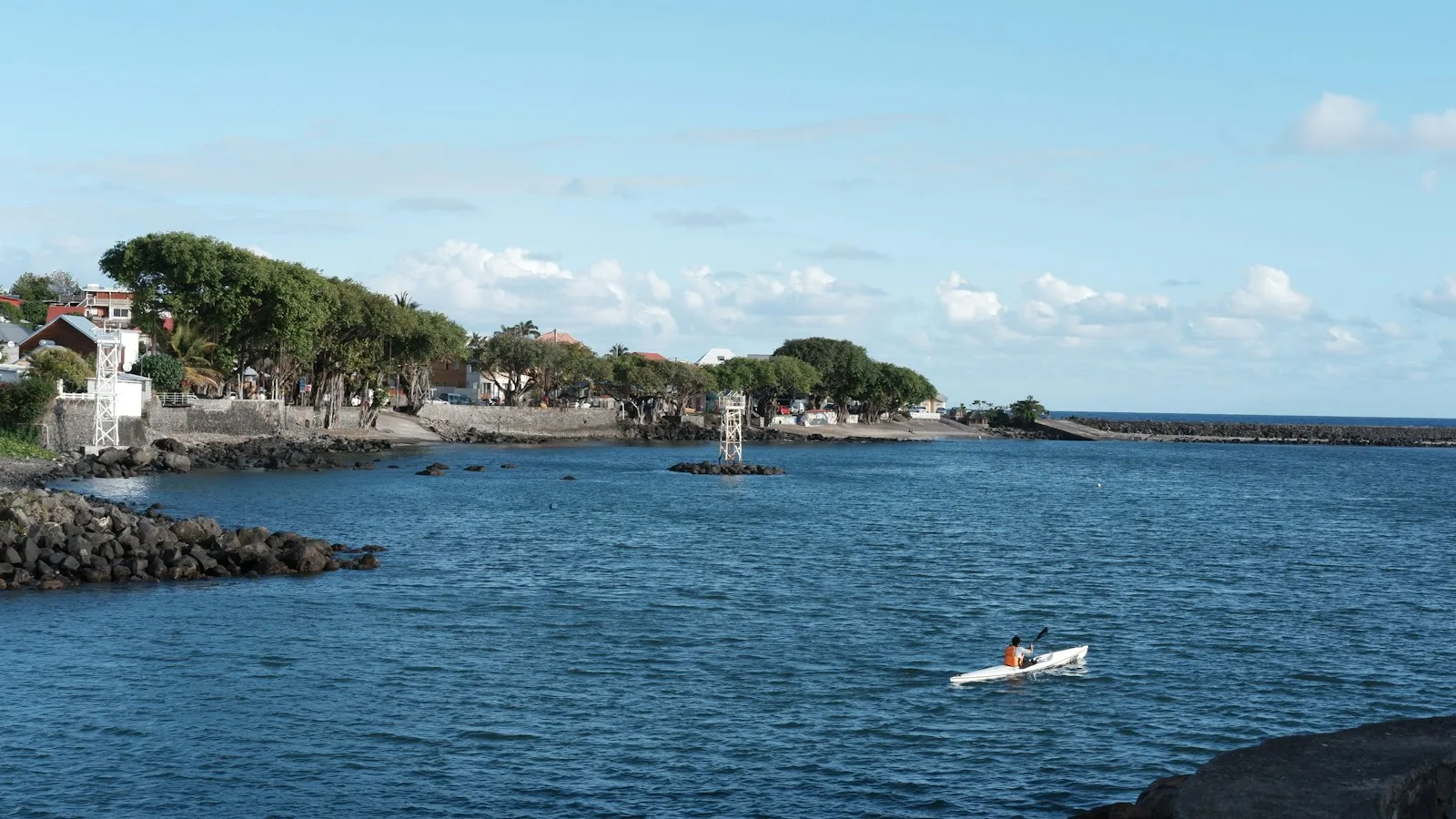 ️ Jours 1 à 3 : Saint-Gilles, lagon et tortues